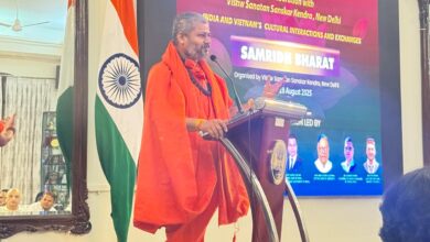 *भारत भोग से नही ज्ञान और देवत्व से है…. अनंत श्री विभूषित जगद्गुरु शंकराचार्य स्वामी अनन्तानन्द सरस्वती ,राजगुरु मठ पीठाधीश्वर -काशी*