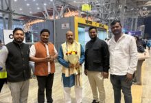 रायपुर एयरपोर्ट पर डॉ. राकेश मिश्र का भव्य स्वागत, छत्तीसगढ़ में बॉक्सिंग के विकास पर हुआ संवाद रायपुर एयरपोर्ट पर डॉ. राकेश मिश्र का भव्य स्वागत, छत्तीसगढ़ में बॉक्सिंग के विकास पर हुआ संवाद